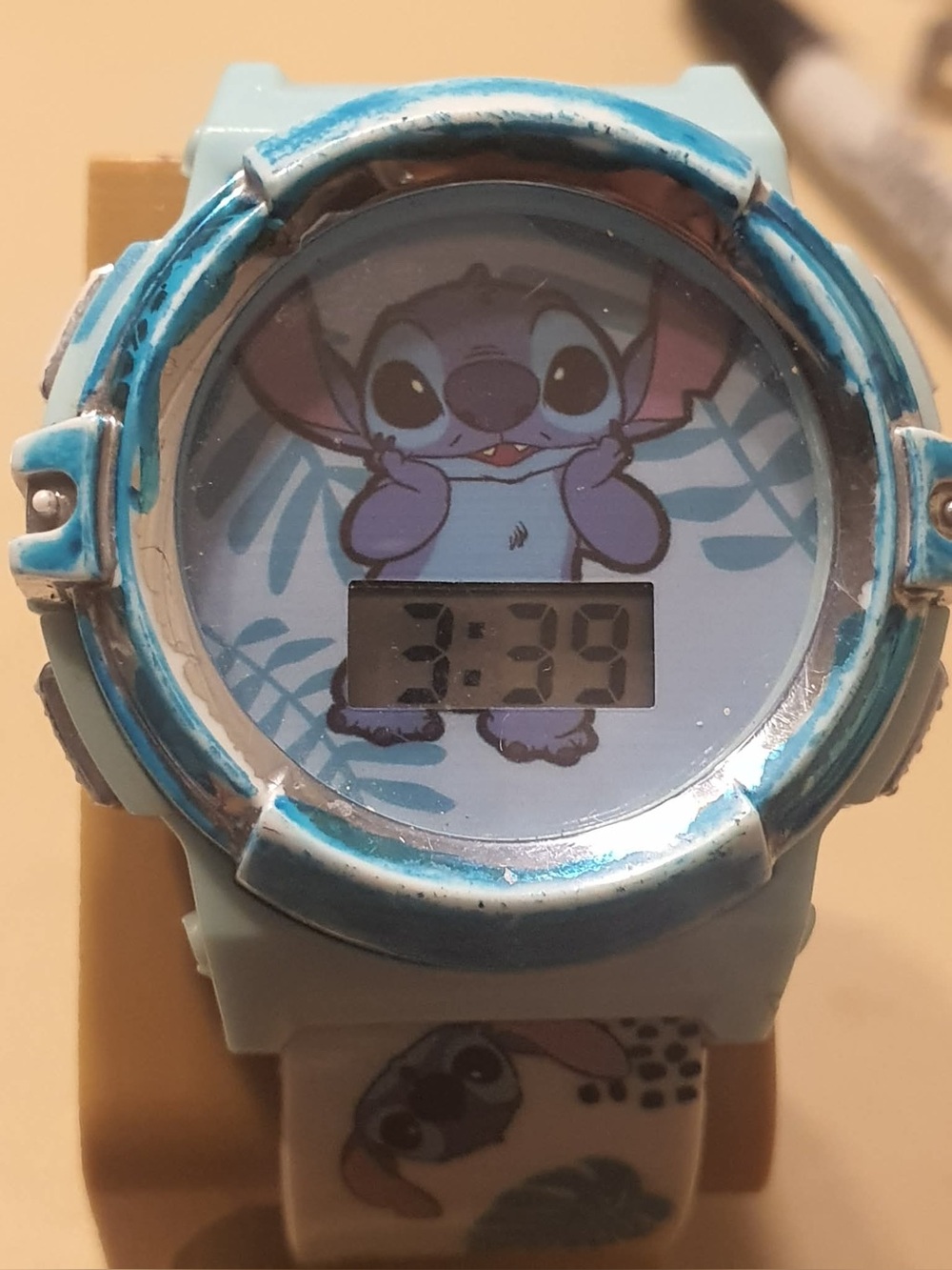 🦋10/$20🦋 Disney Stitch Blue Flashing Lights Unisex Kid's Watch